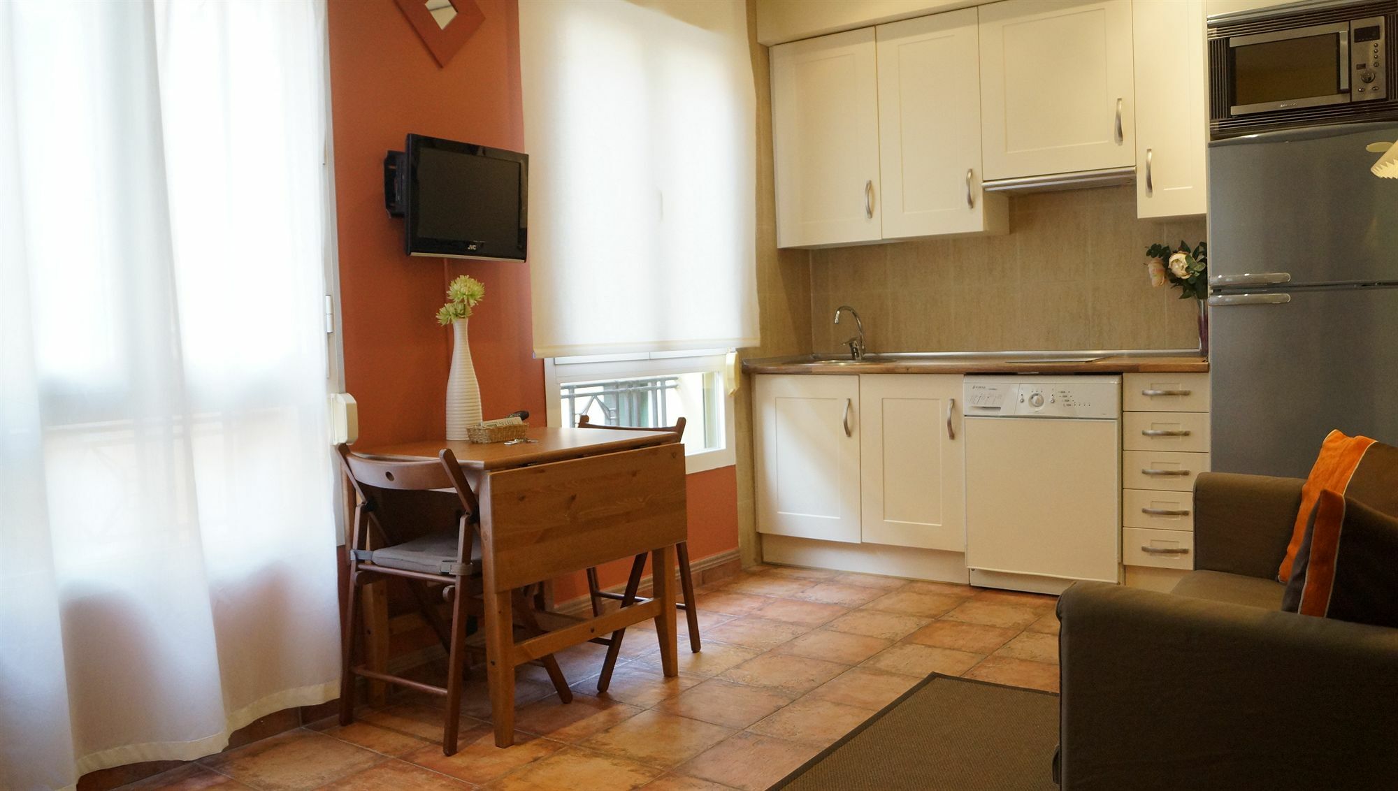 Apartamento Tirso De Molina Madrid Exterior foto